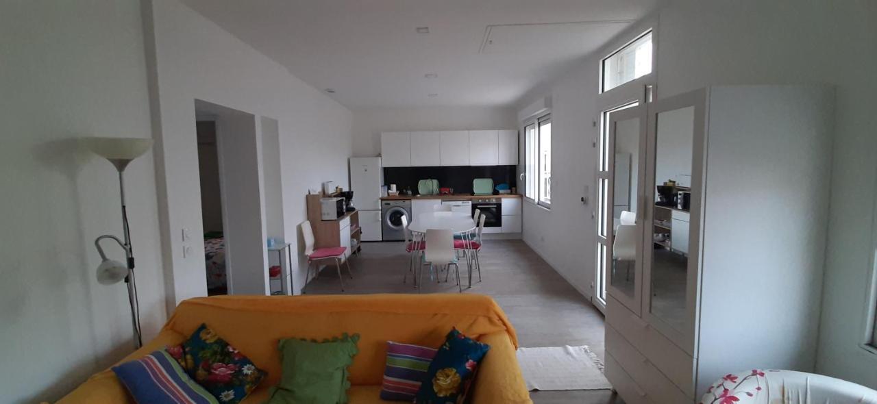 Maison Ville Agreable Riorges Екстериор снимка